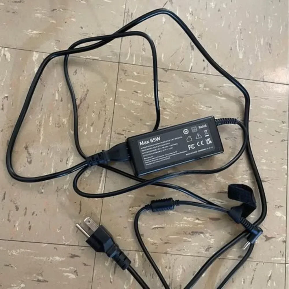 65 W HP Laptop Charger, Blue Tip